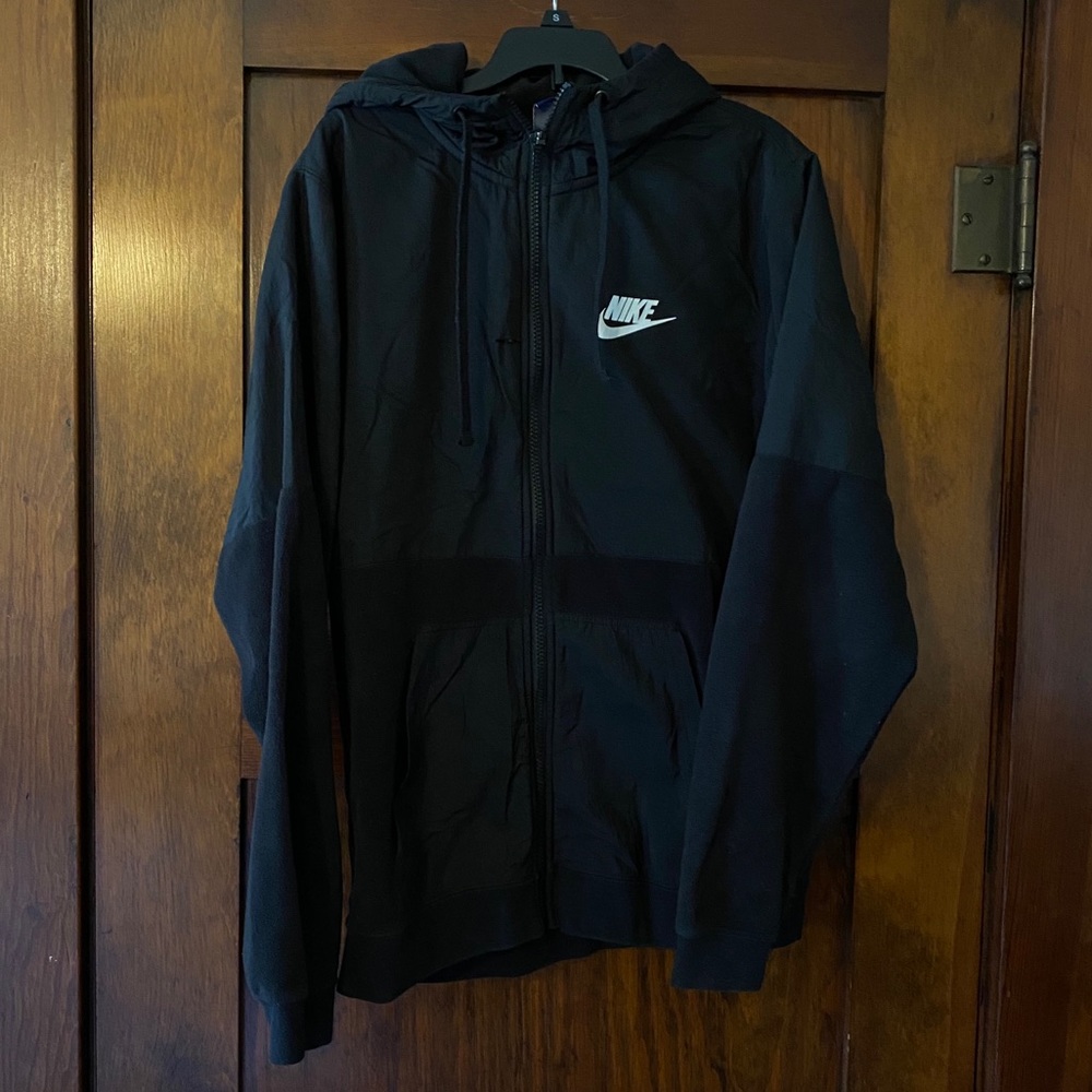 Nike adult small jacket